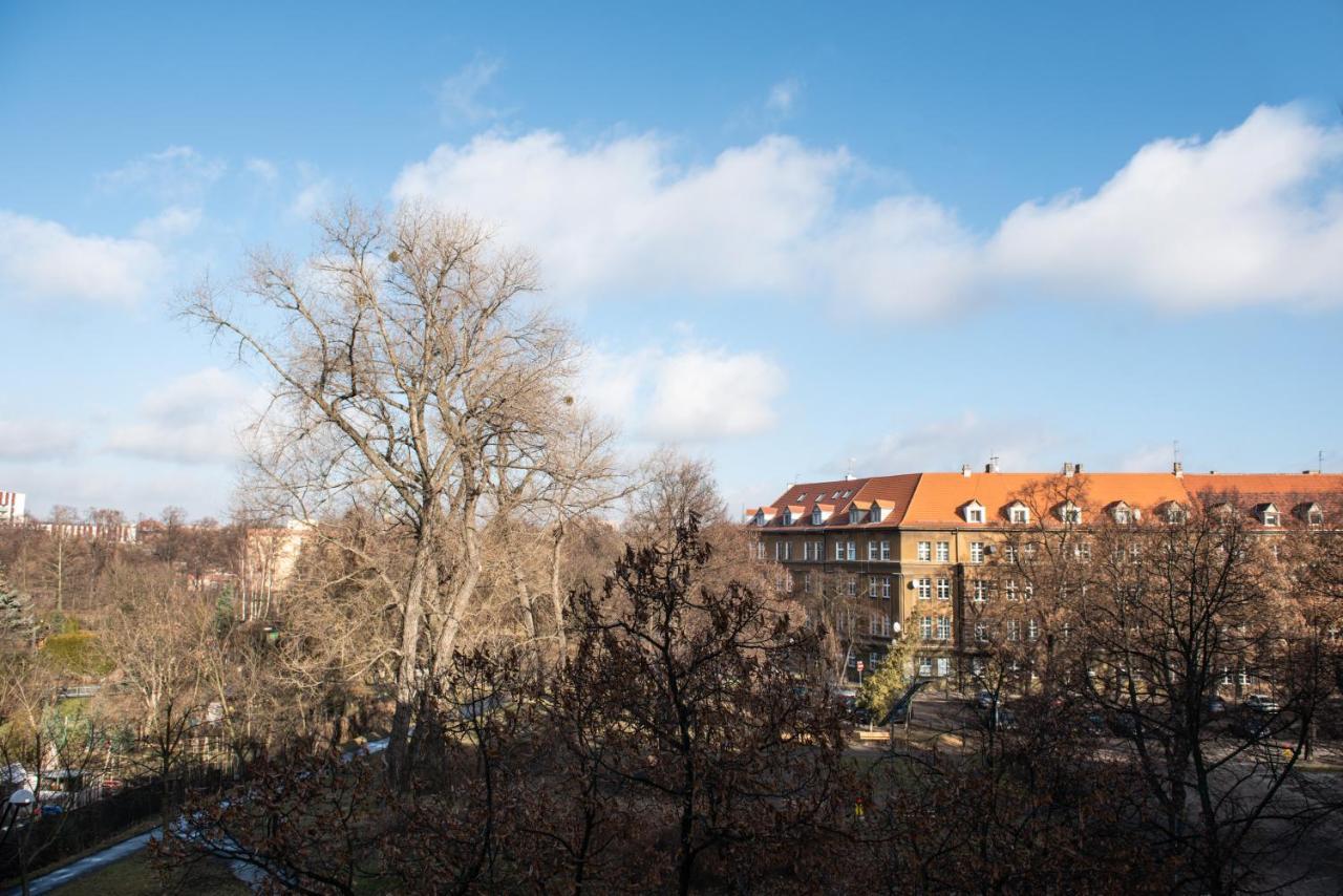 Apartament Przy Fontannach Apartment Gliwice Exterior photo