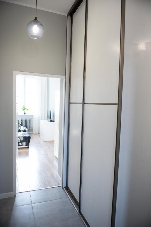 Apartament Przy Fontannach Apartment Gliwice Exterior photo